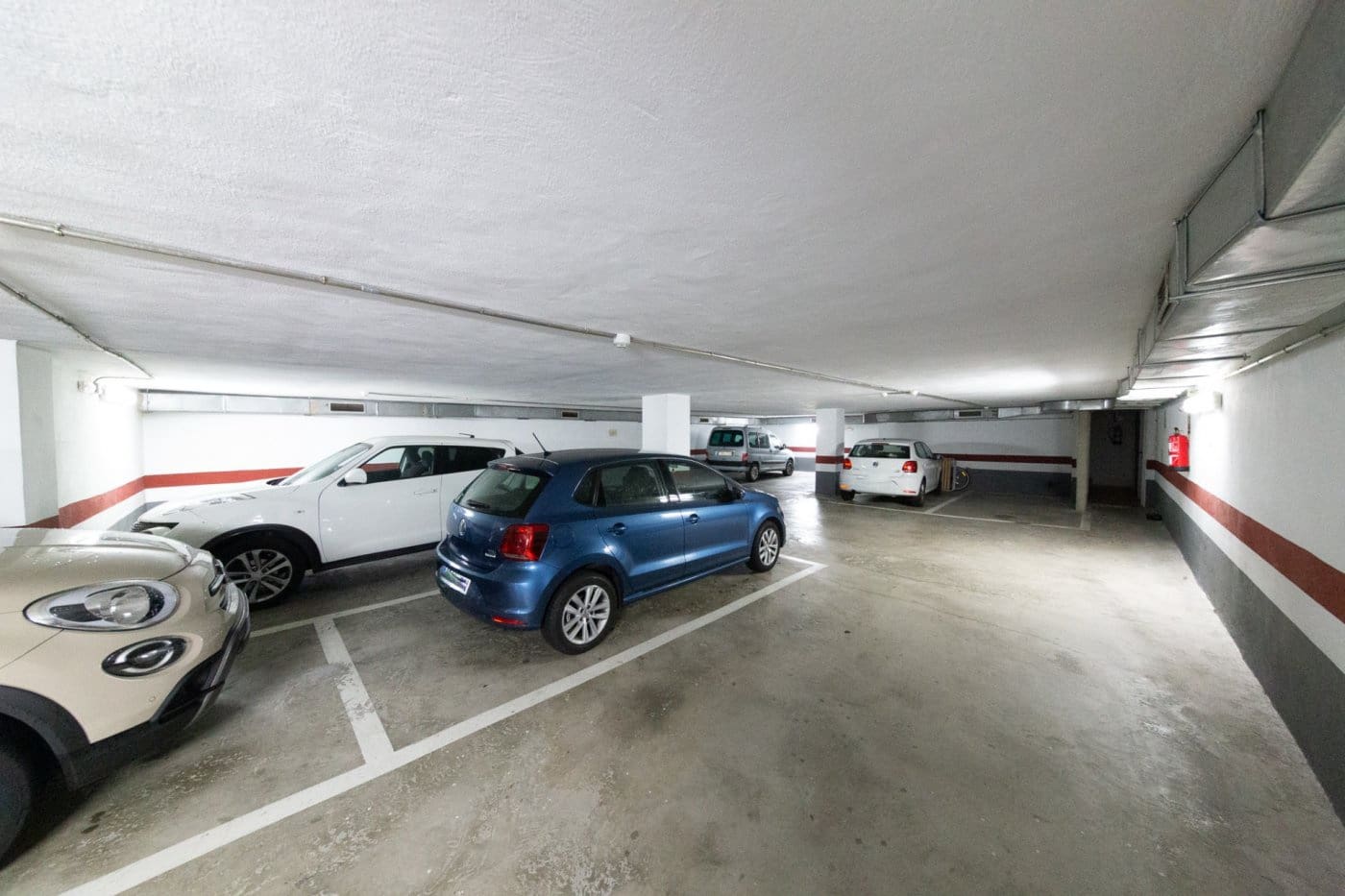 8 soveværelse Erhverv til leje i San Cristobal de La Laguna med garage - € 3.000 (Ref: 6176501)