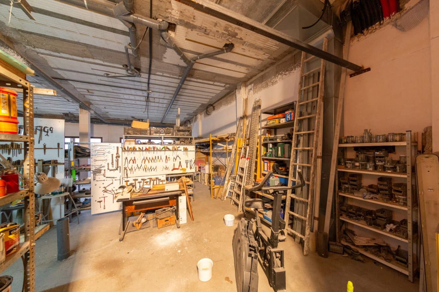 8 soveværelse Erhverv til leje i San Cristobal de La Laguna med garage - € 3.000 (Ref: 6176501)