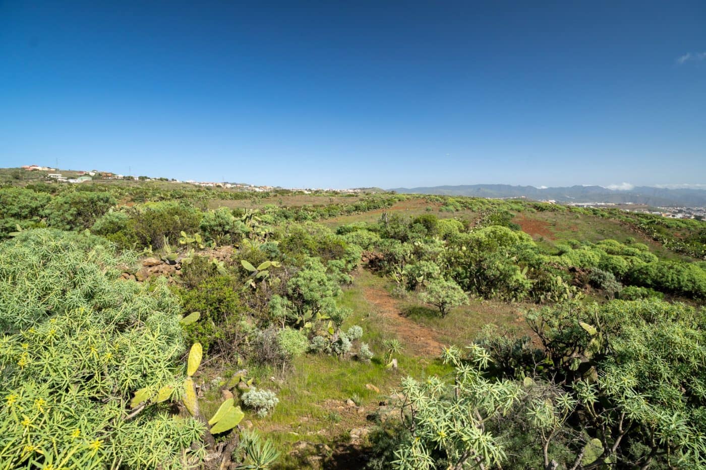 Grunde uden byggetilladelser til salg i Santa Cruz de Tenerife - € 215.000 (Ref: 6670018)