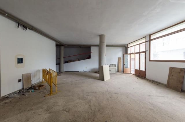 Kommersiell til salgs i La Gallega, Santa Cruz de Tenerife - € 292 000 (Ref: 7570904)
