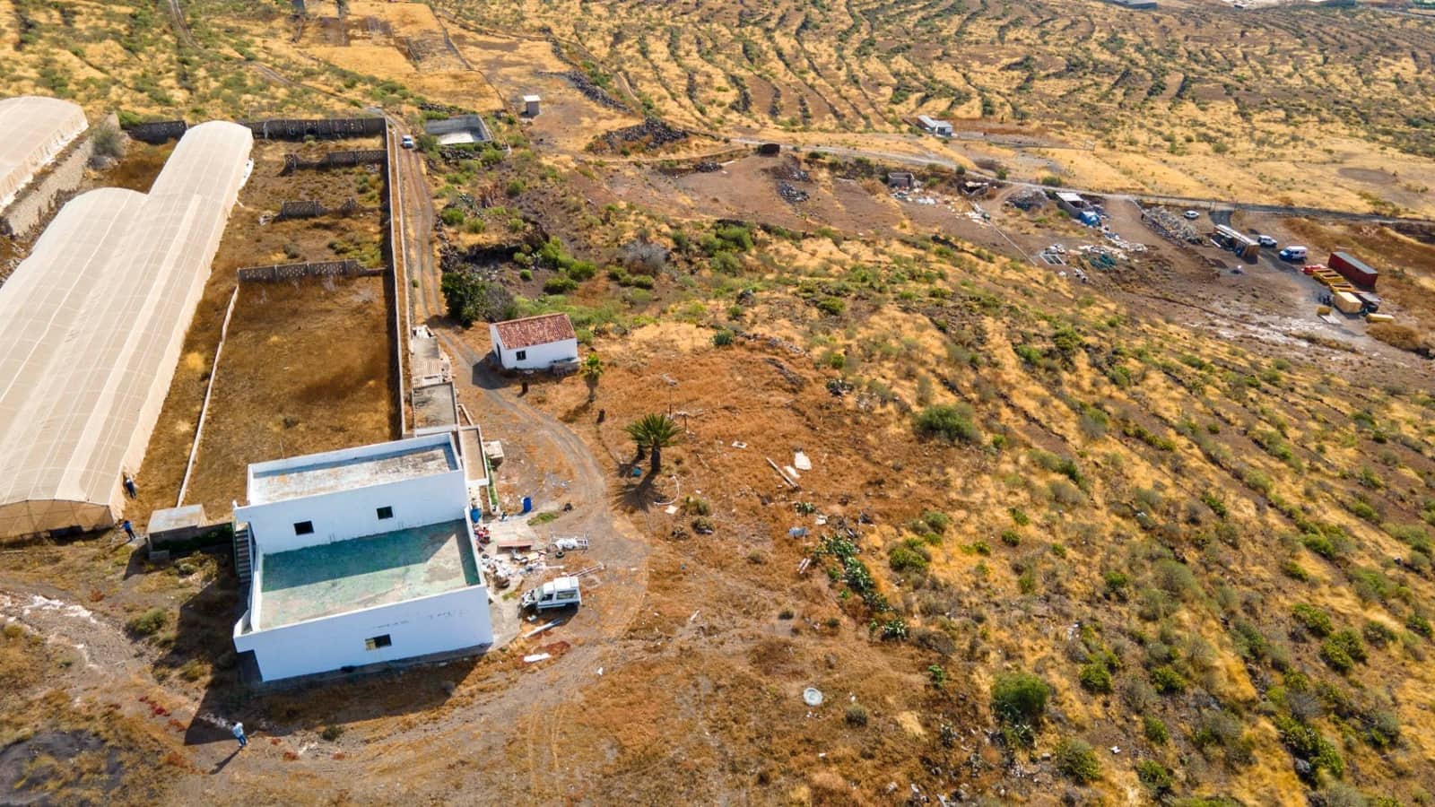 Undeveloped Land for sale in San Isidro de Abona - € 670,000 (Ref: 7620657)