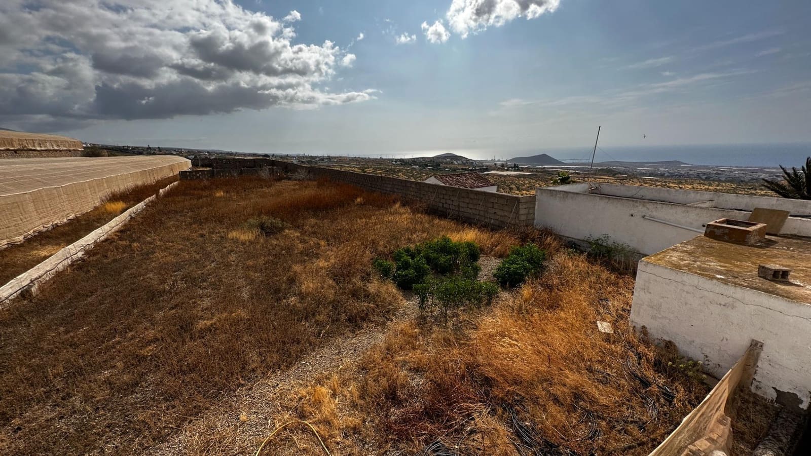 Undeveloped Land for sale in San Isidro de Abona - € 670,000 (Ref: 7620657)