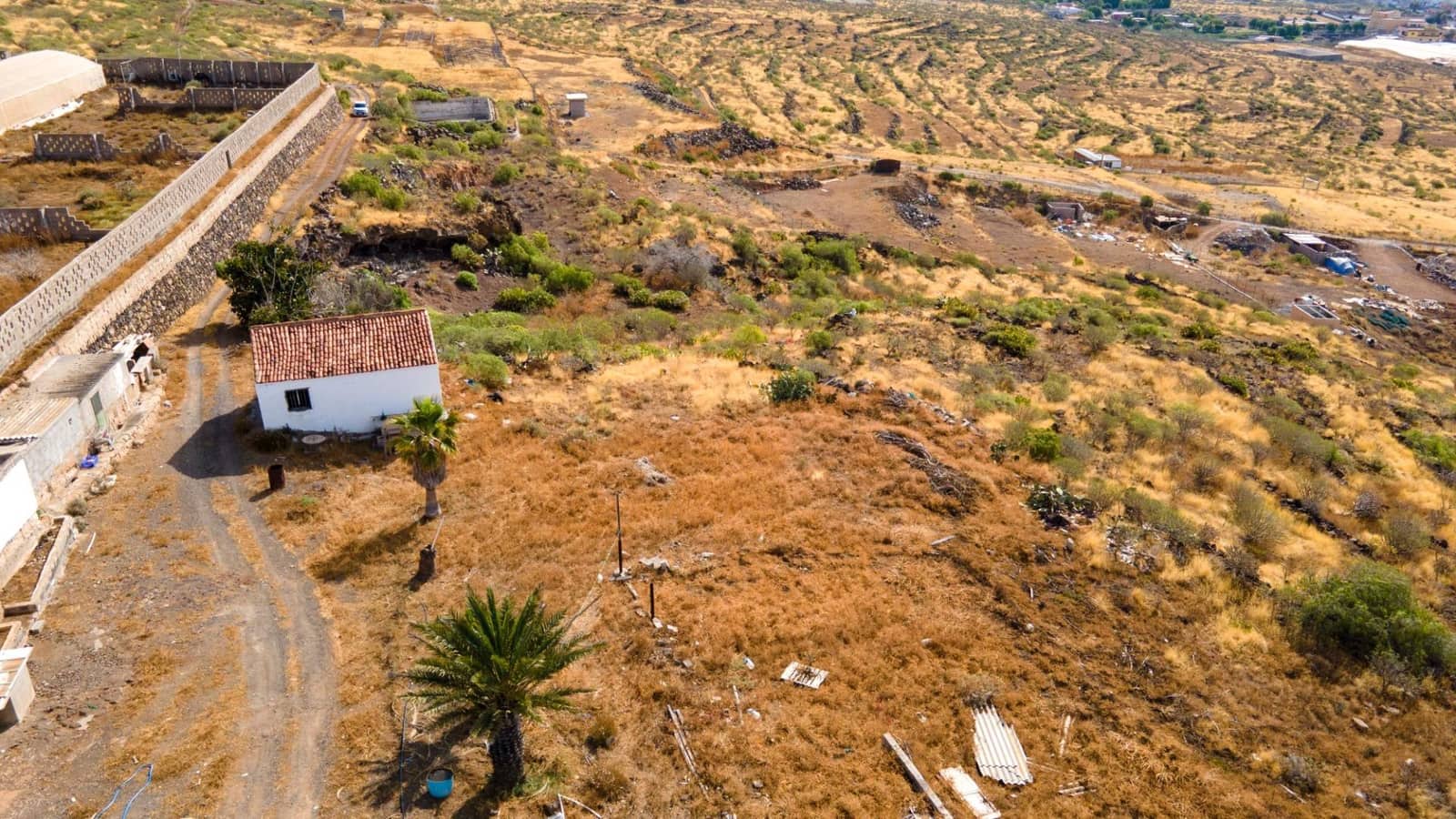 Undeveloped Land for sale in San Isidro de Abona - € 670,000 (Ref: 7620657)