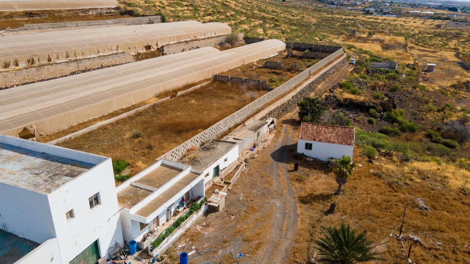 Ubebygd land til salgs i San Isidro de Abona - € 670 000 (Ref: 7620657)