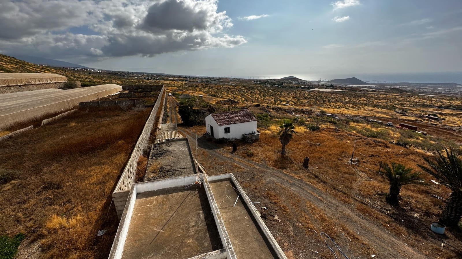 Ubebygd land til salgs i San Isidro de Abona - € 670 000 (Ref: 7620657)