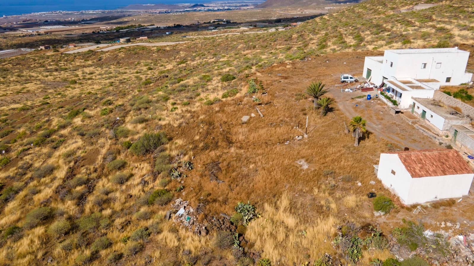 Grunde uden byggetilladelser til salg i San Isidro de Abona - € 670.000 (Ref: 7620657)