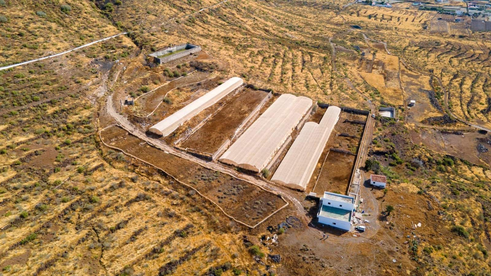 Grunde uden byggetilladelser til salg i San Isidro de Abona - € 670.000 (Ref: 7620657)