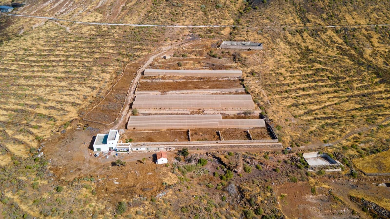 Grunde uden byggetilladelser til salg i San Isidro de Abona - € 670.000 (Ref: 7620657)