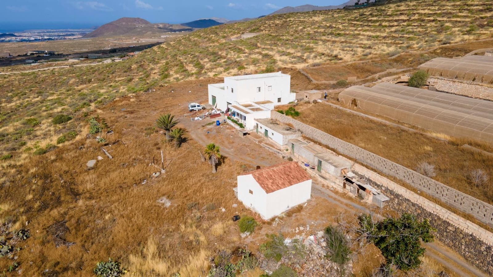 Grunde uden byggetilladelser til salg i San Isidro de Abona - € 670.000 (Ref: 7620657)