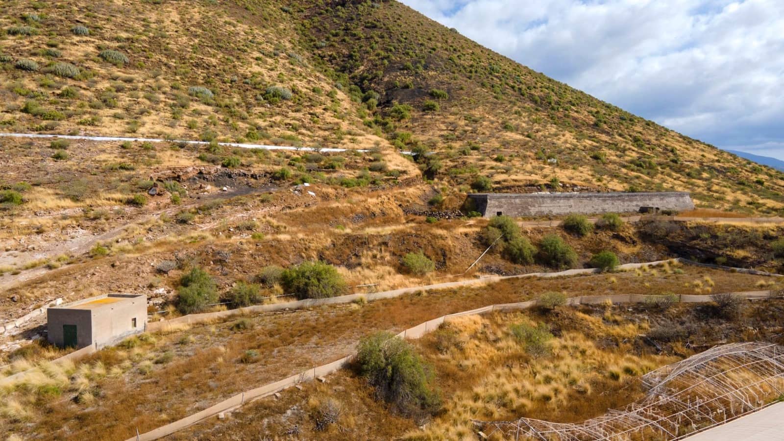 Grunde uden byggetilladelser til salg i San Isidro de Abona - € 670.000 (Ref: 7620657)