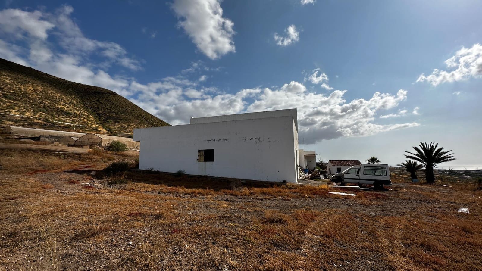 Grunde uden byggetilladelser til salg i San Isidro de Abona - € 670.000 (Ref: 7620657)