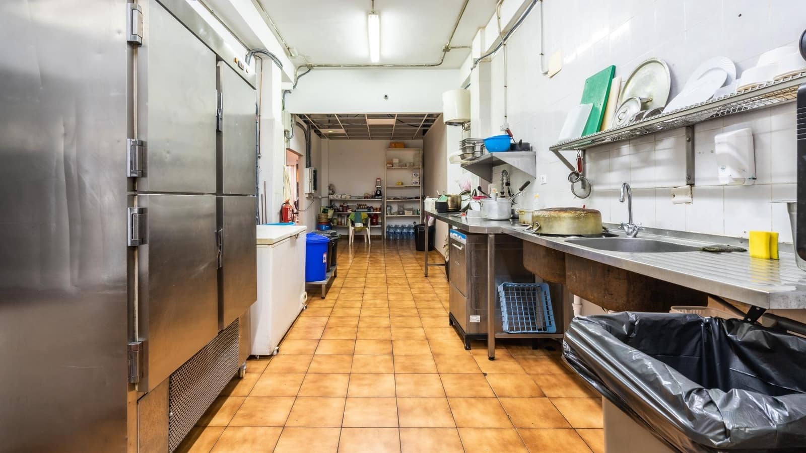 1 bedroom Commercial for sale in Costa del Silencio - € 379,000 (Ref: 7763252)