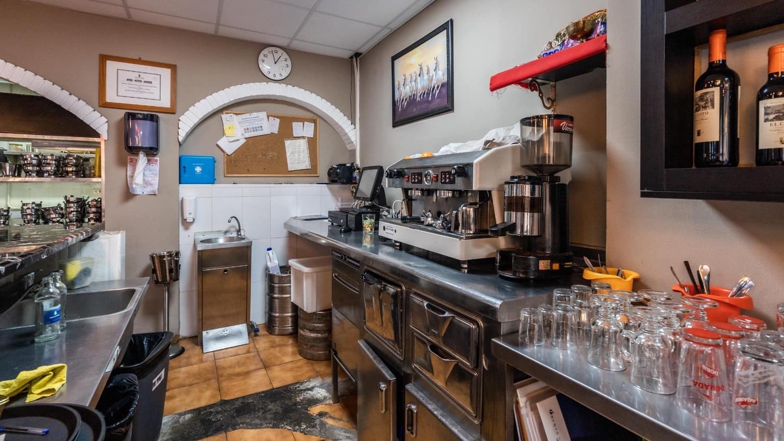 1 bedroom Commercial for sale in Costa del Silencio - € 379,000 (Ref: 7763252)