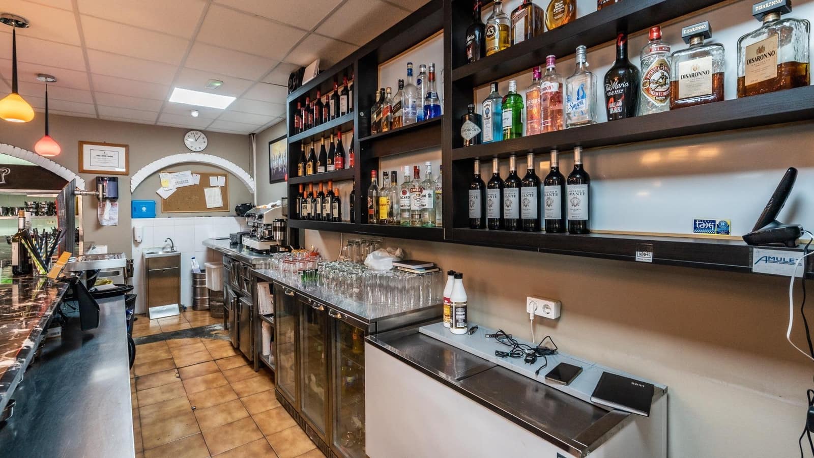 1 bedroom Commercial for sale in Costa del Silencio - € 379,000 (Ref: 7763252)