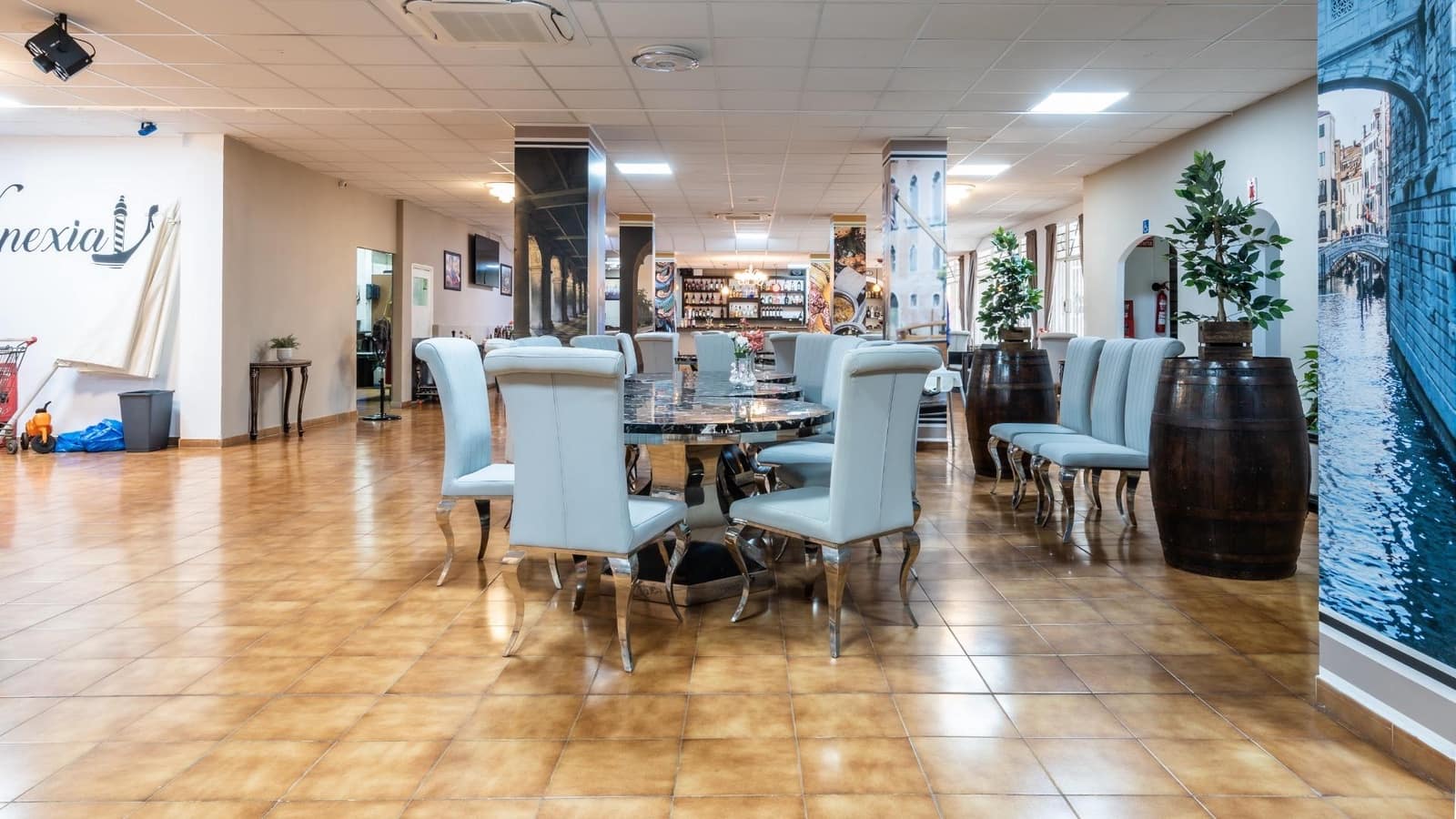 1 bedroom Commercial for sale in Costa del Silencio - € 379,000 (Ref: 7763252)