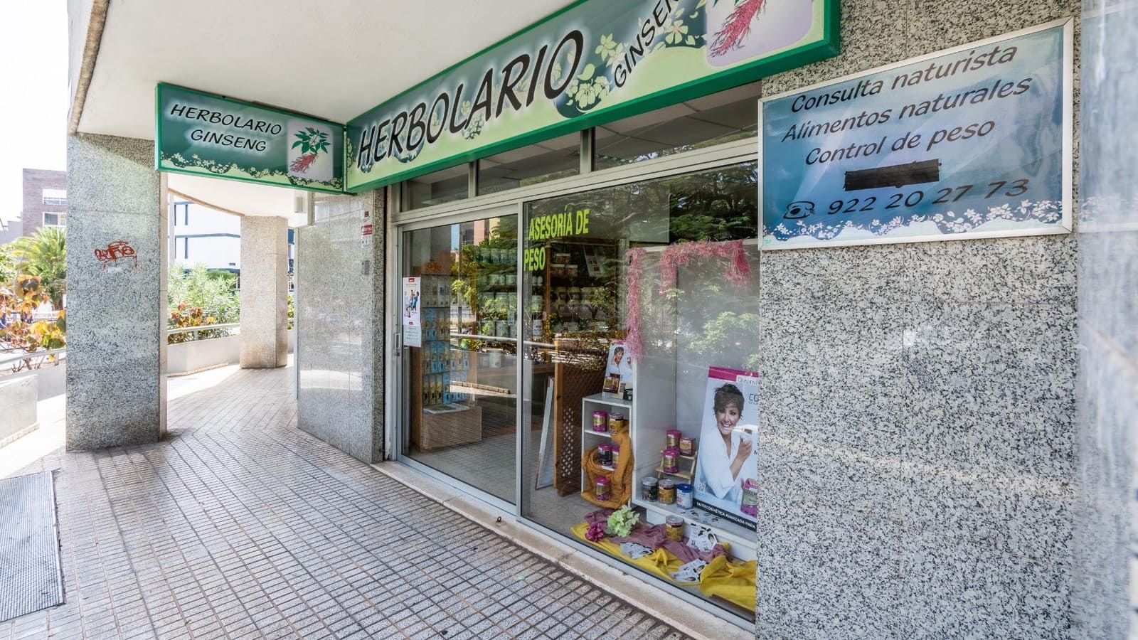 Kommersiell til salgs i Santa Cruz de Tenerife - € 90 000 (Ref: 7851485)