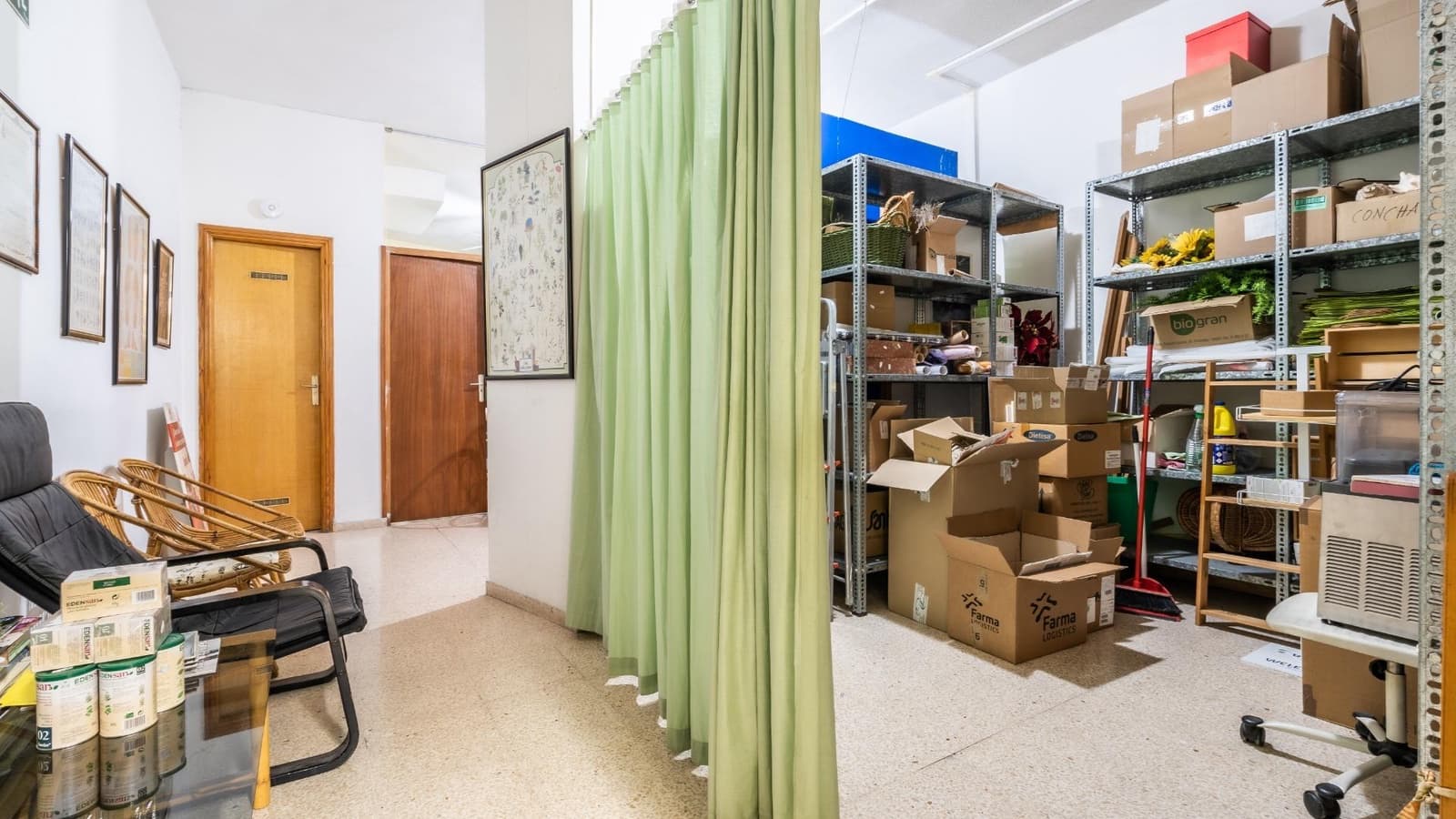 Kommersiell til salgs i Santa Cruz de Tenerife - € 90 000 (Ref: 7851485)