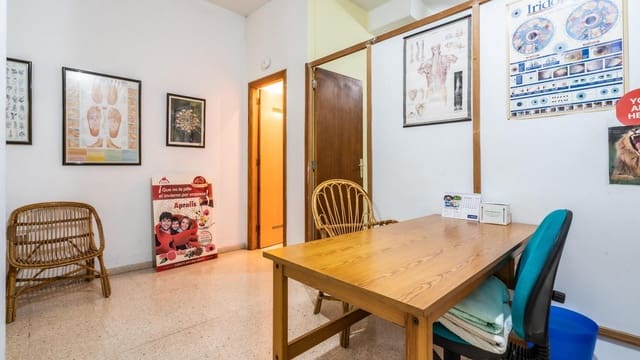 Kommersiell til salgs i La Salle, Santa Cruz de Tenerife - € 90 000 (Ref: 7851485)