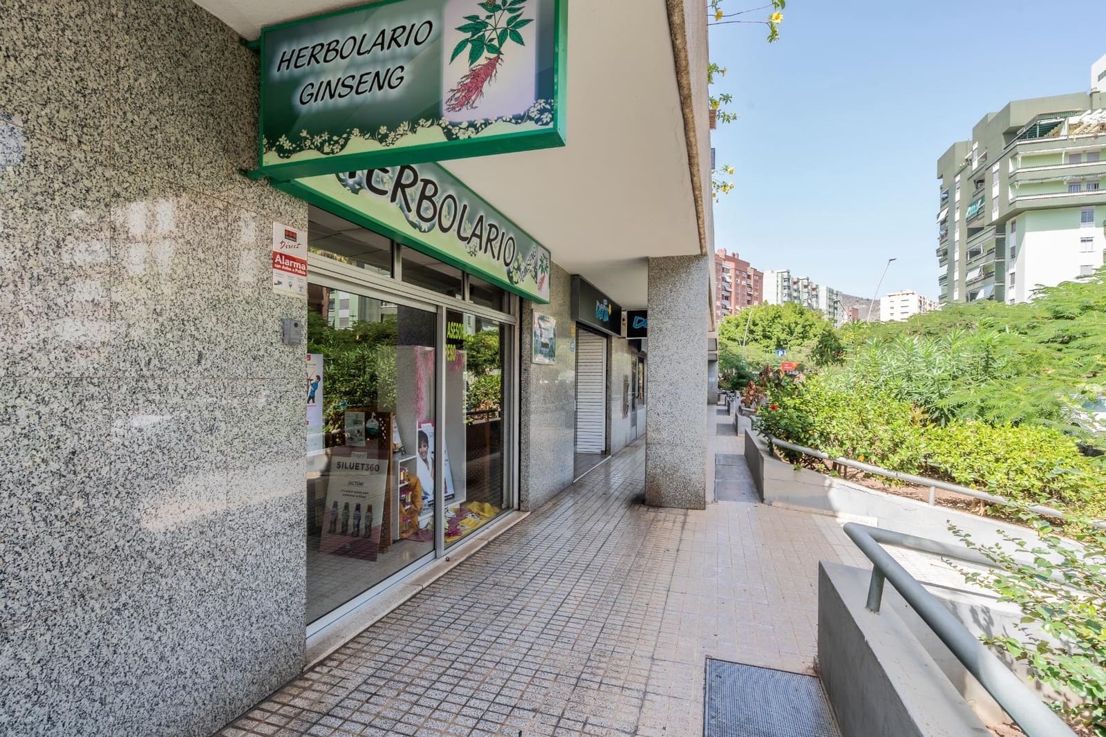 Kommersiell til salgs i Santa Cruz de Tenerife - € 90 000 (Ref: 7851485)