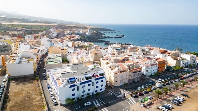 2 soveværelse Lejlighed til salg i Alcala, Guía de Isora med garage - € 249.000 (Ref: 8243116)