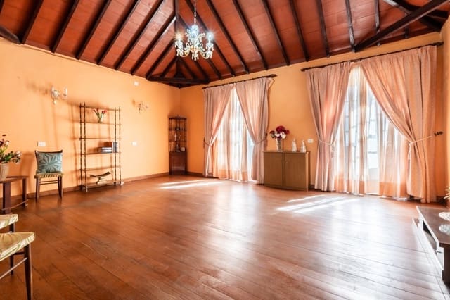 8 quarto Moradia em Banda para venda em San Sebastián de la Gomera - 330 000 € (Ref: 8322818)