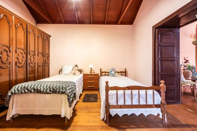 8 quarto Moradia em Banda para venda em San Sebastián de la Gomera - 330 000 € (Ref: 8322818)