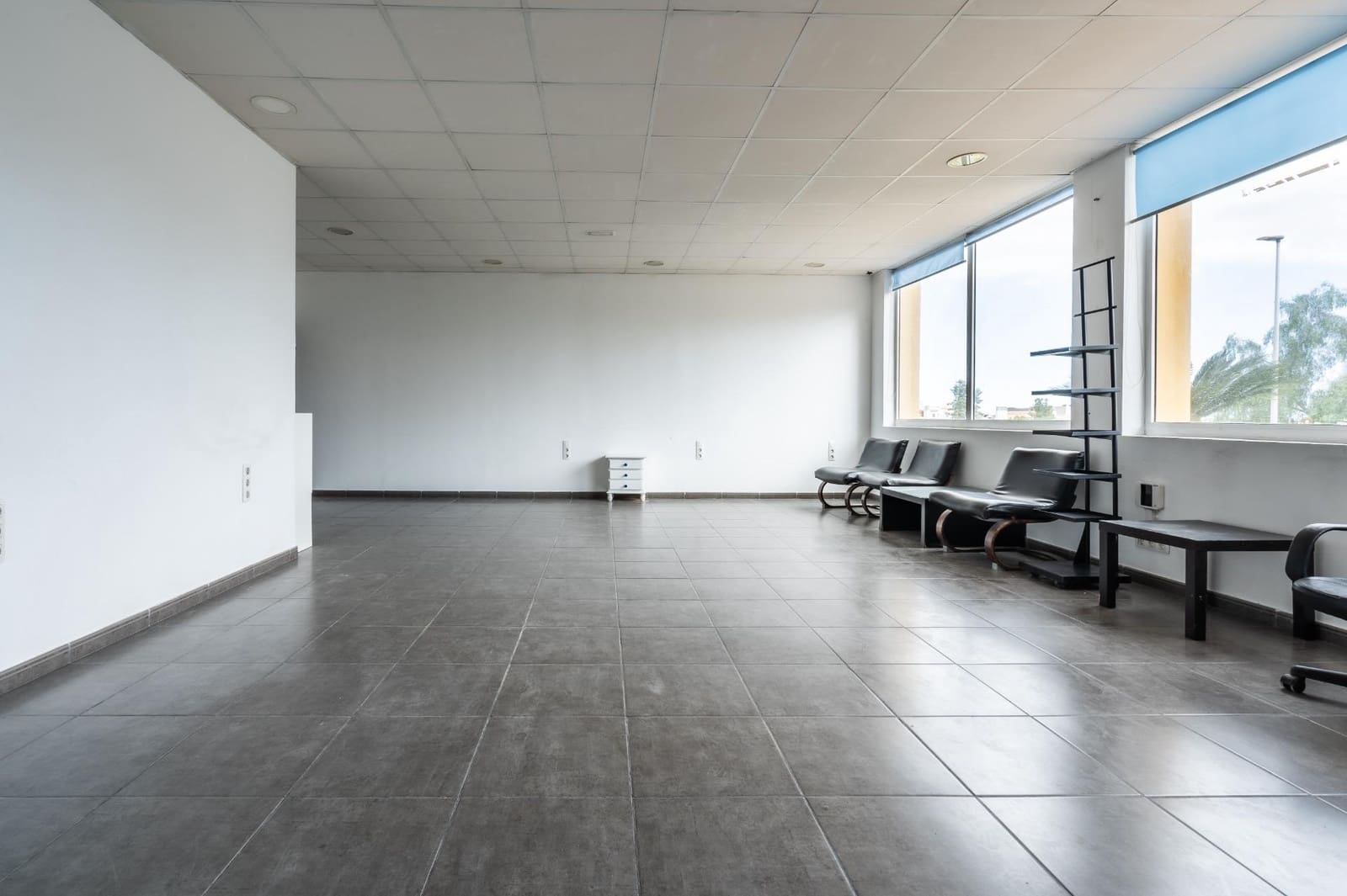 Erhverv til salg i Cabo Blanco - € 179.095 (Ref: 8322820)