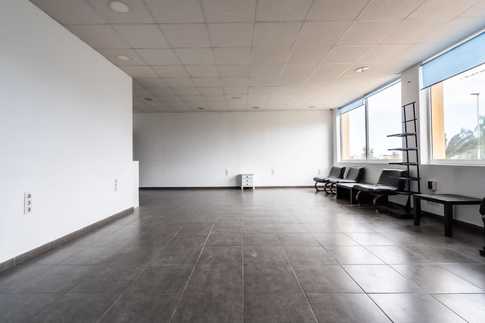 Erhverv til salg i Cabo Blanco - € 179.095 (Ref: 8322820)