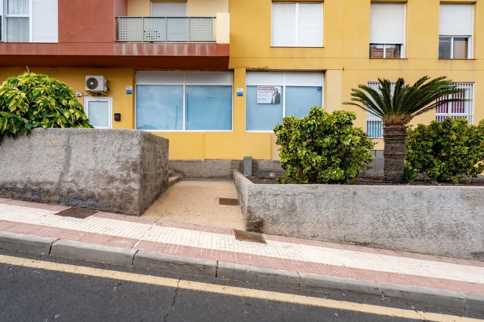 Erhverv til salg i Cabo Blanco - € 179.095 (Ref: 8322820)