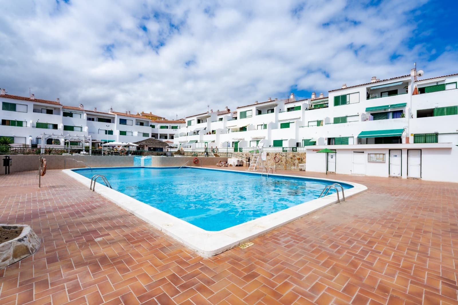 1 bedroom Apartment for sale in Costa del Silencio with pool - € 155,000 (Ref: 8347968)