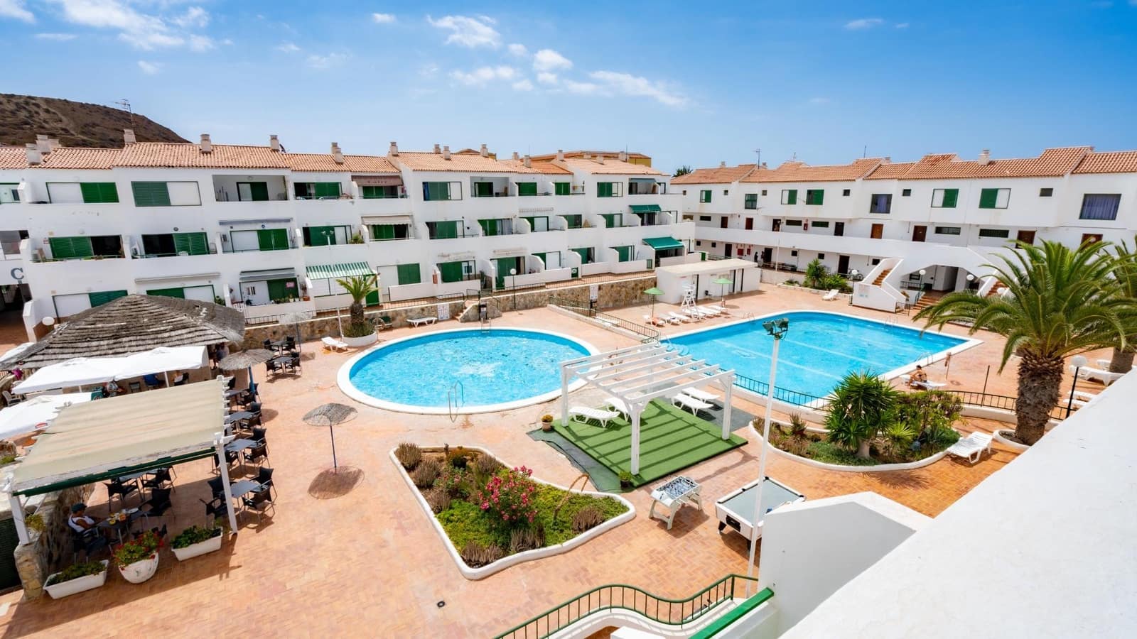 1 soverom Leilighet til salgs i Costa del Silencio med svømmebasseng - € 155 000 (Ref: 8347968)