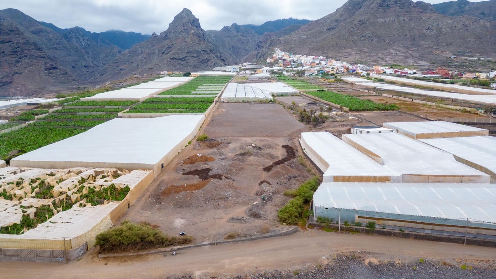 Rakentamaton maa myytävänä paikassa San Cristobal de La Laguna - 990 000 € (Ref: 8397027)