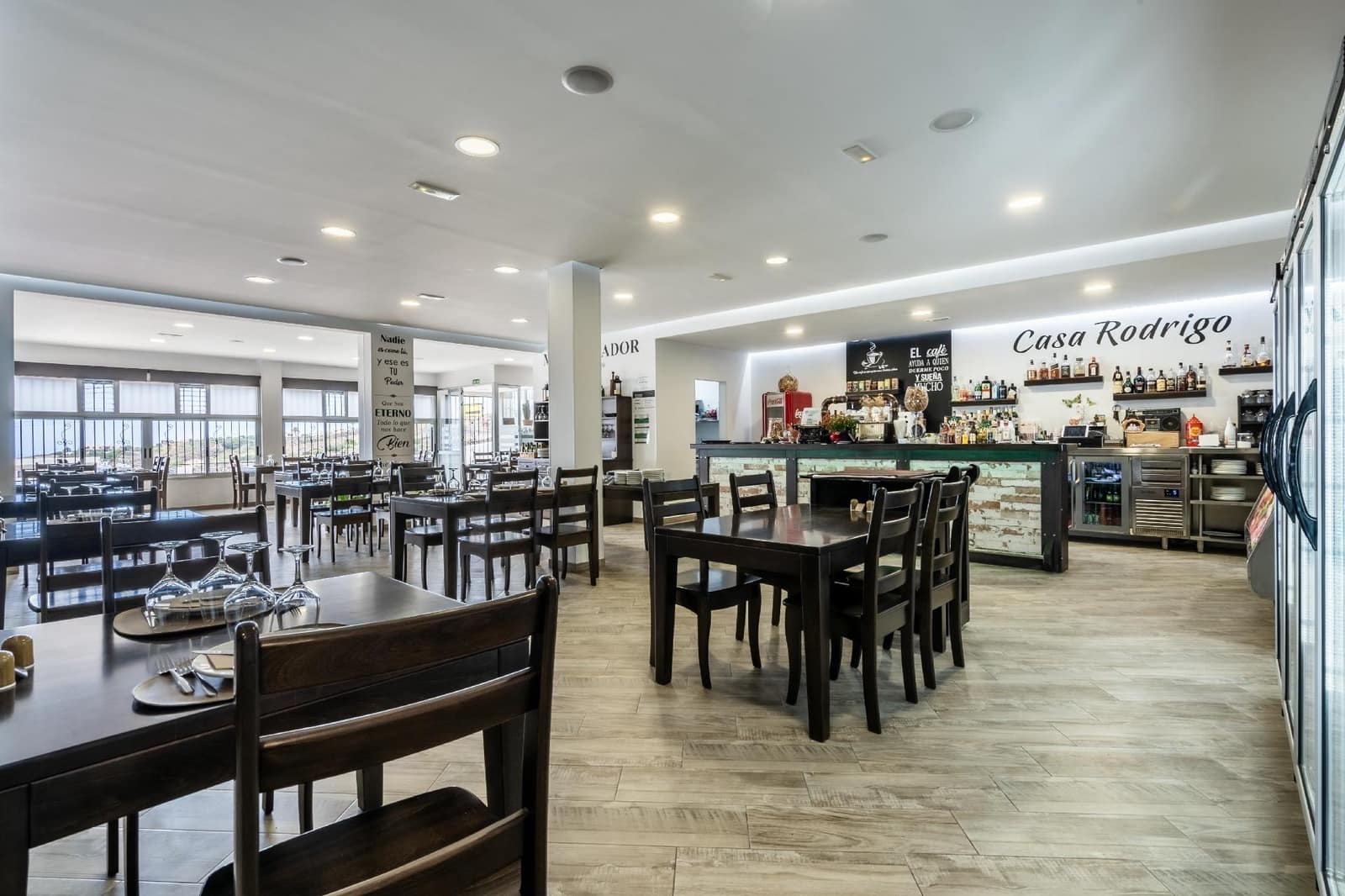 Kaupallinen vuokrattavana paikassa Los Menores - 1 500 € (Ref: 8405051)