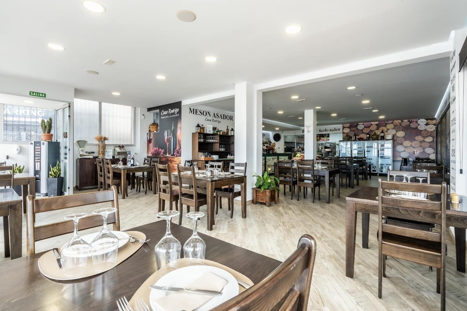 Kaupallinen vuokrattavana paikassa Los Menores - 1 500 € (Ref: 8405051)