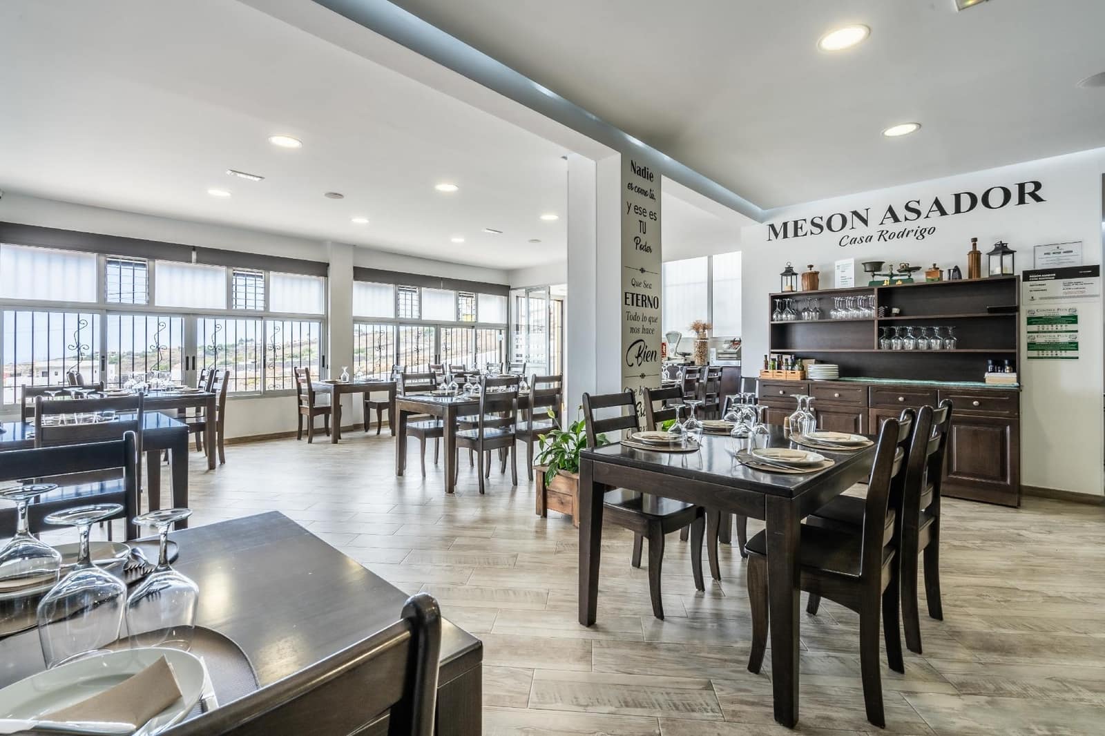 Kaupallinen vuokrattavana paikassa Los Menores - 1 500 € (Ref: 8405051)