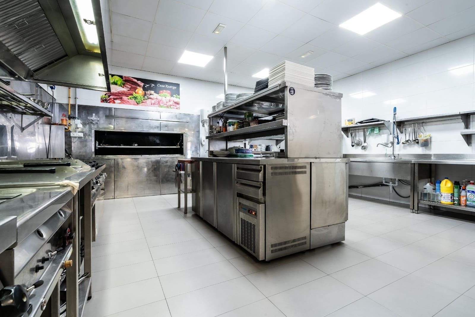 Kaupallinen vuokrattavana paikassa Los Menores - 1 500 € (Ref: 8405051)