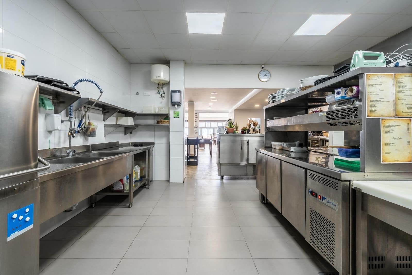 Kaupallinen vuokrattavana paikassa Los Menores - 1 500 € (Ref: 8405051)