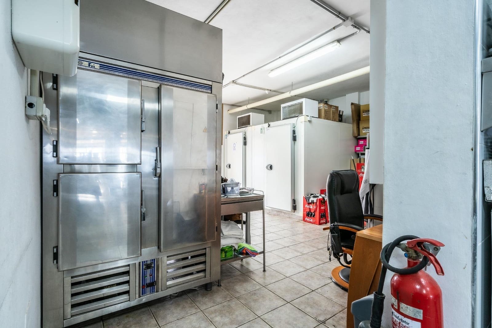 Kaupallinen vuokrattavana paikassa Los Menores - 1 500 € (Ref: 8405051)