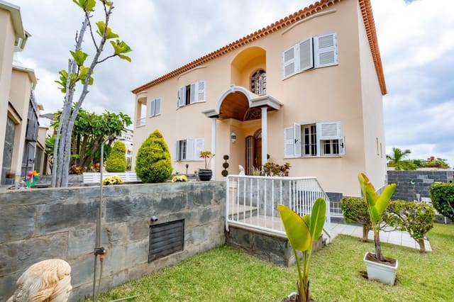 5 bedroom Villa for sale in Las Mimosas, Santa Cruz de Tenerife with garage - € 1,280,000 (Ref: 8407089)