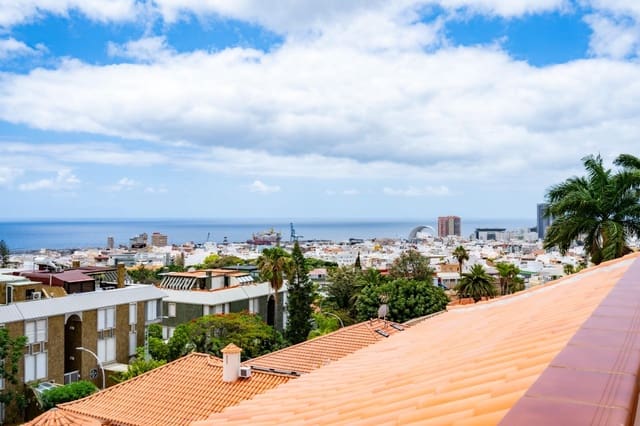 5 bedroom Villa for sale in Las Mimosas, Santa Cruz de Tenerife with garage - € 1,280,000 (Ref: 8407089)