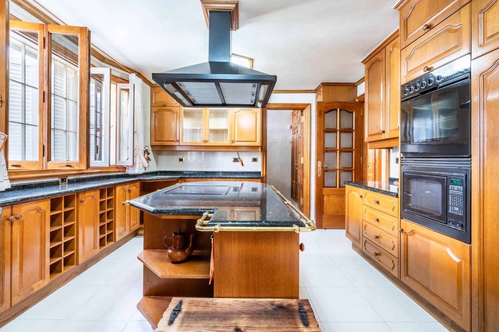 Chalet de 5 habitaciones en Santa Cruz de Tenerife en venta con garaje - 1.280.000 € (Ref: 8407089)