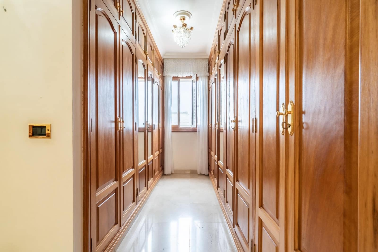 Chalet de 5 habitaciones en Santa Cruz de Tenerife en venta con garaje - 1.280.000 € (Ref: 8407089)
