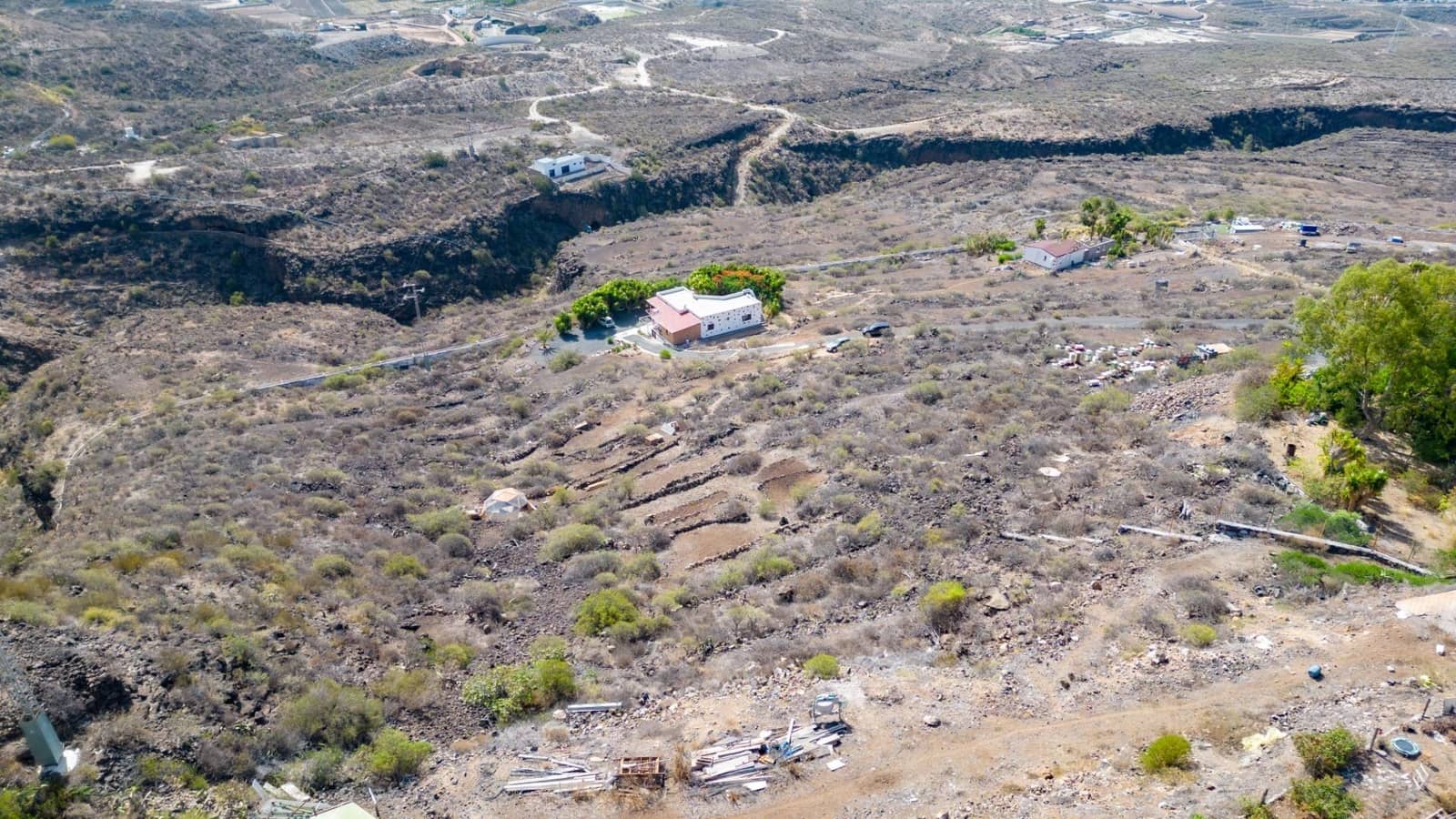 Ubebygd land til salgs i San Miguel de Abona - € 99 900 (Ref: 8468086)