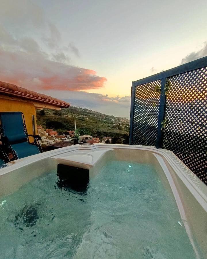 5 soveværelse Villa til salg i El Sauzal med swimmingpool - € 2.450.000 (Ref: 8468087)