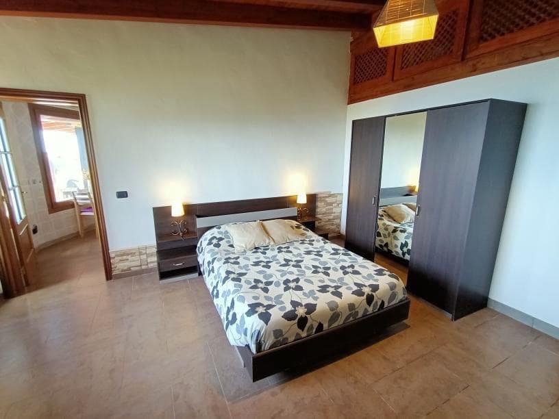 5 soveværelse Villa til salg i El Sauzal med swimmingpool - € 2.450.000 (Ref: 8468087)