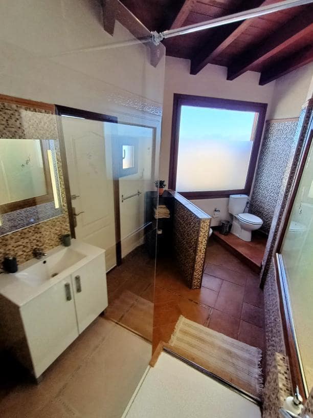 5 soveværelse Villa til salg i El Sauzal med swimmingpool - € 2.450.000 (Ref: 8468087)