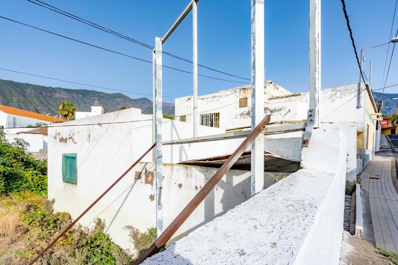 3 bedroom Finca/Country House for sale in Guimar - € 169,000 (Ref: 8480903)