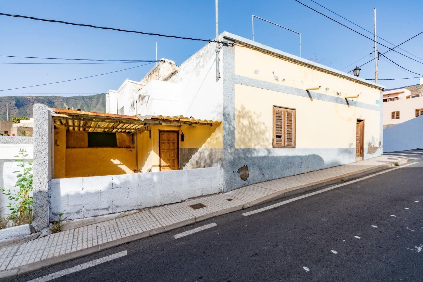 3 bedroom Finca/Country House for sale in Guimar - € 169,000 (Ref: 8480903)