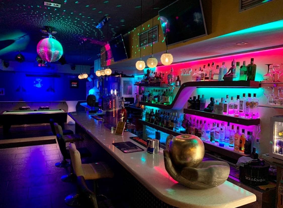 Erhverv til leje i El Medano - € 1.200 (Ref: 8504264)