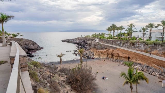 1 soveværelse Lejlighed til salg i Playa Paraiso, Adeje med swimmingpool - € 289.000 (Ref: 8709367)